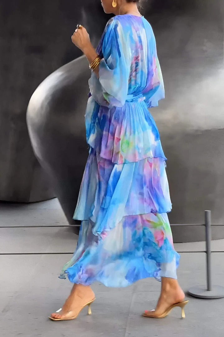 Vestido largo cruzado con capas y escote en pico para invitada de boda – SELENE