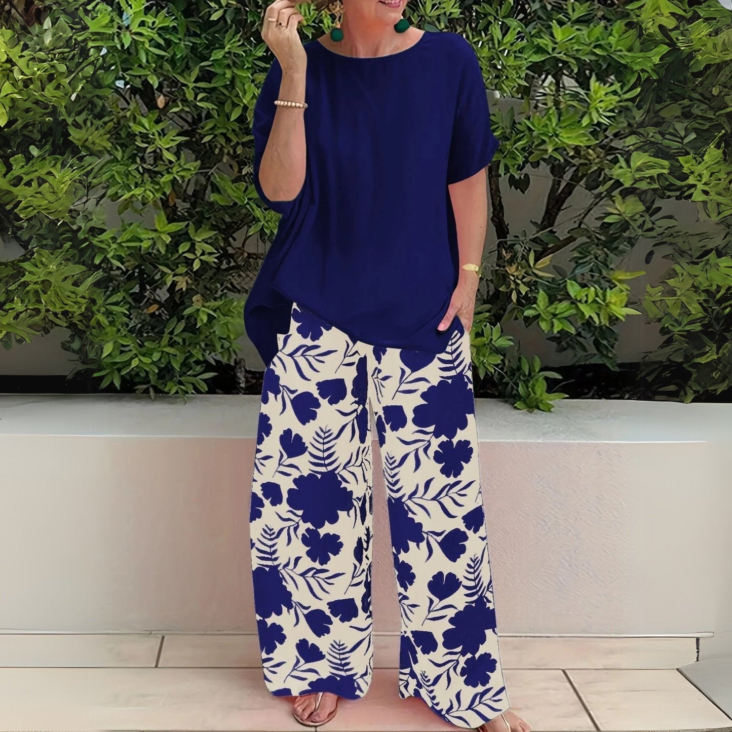 VANESSA – Conjunto de dos piezas de talla grande con top relajado y pantalones de pierna ancha con estampado floral