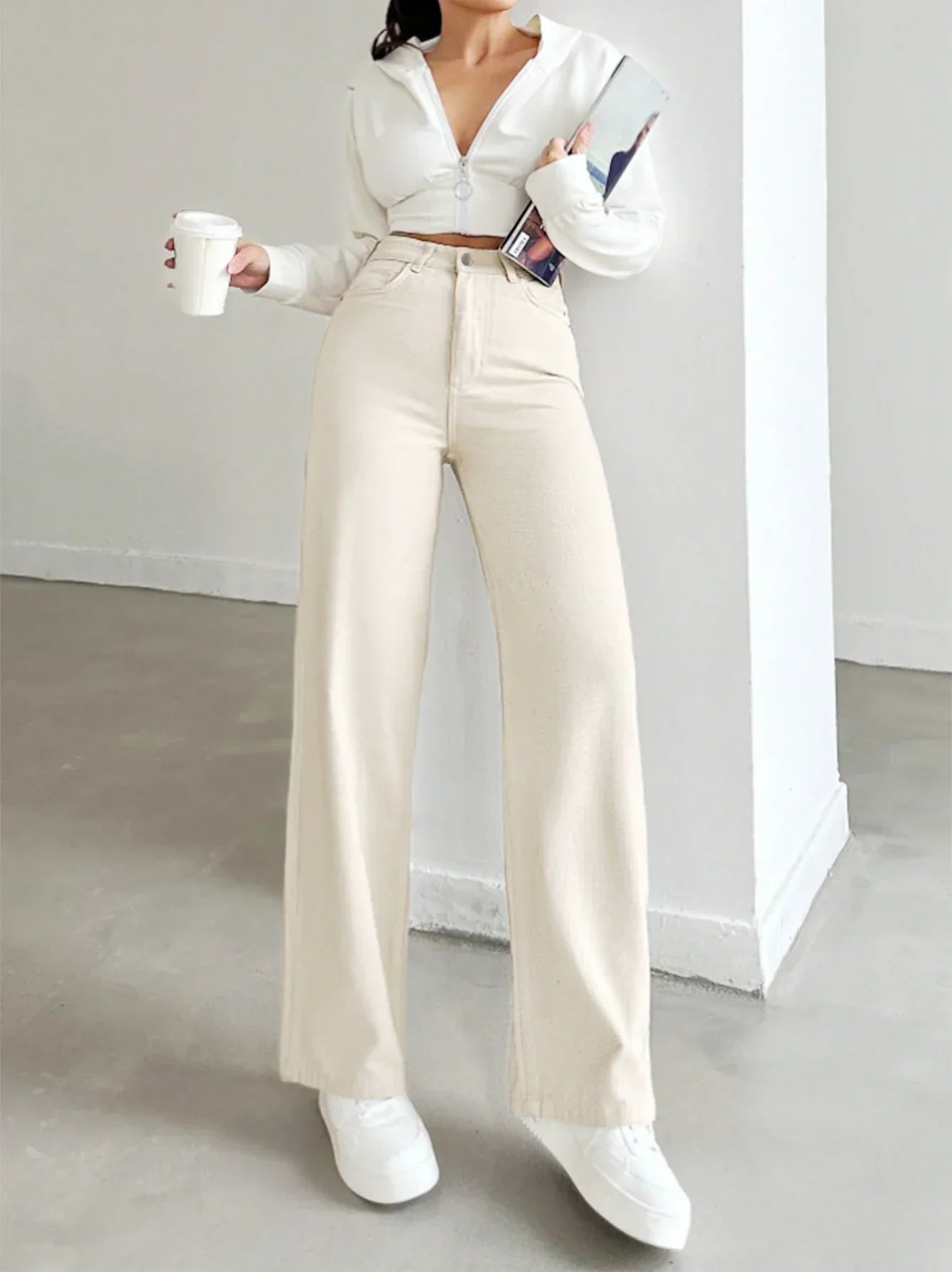 Selvara – Pantalón recto de talle alto elegante para mujer