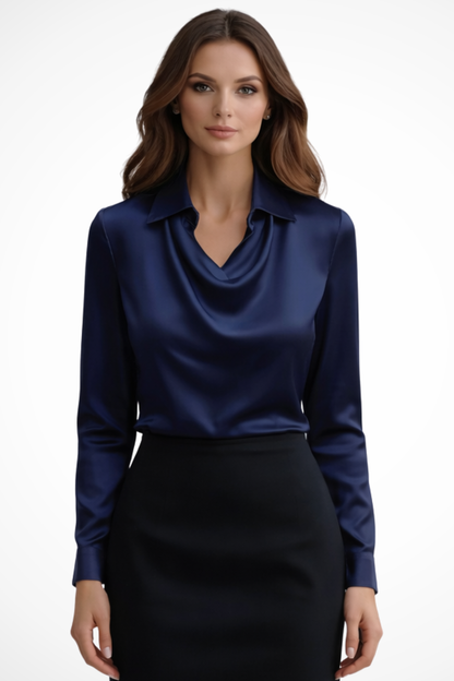 Lyra – Blusa de satén con cuello drapeado y mangas largas para mujer