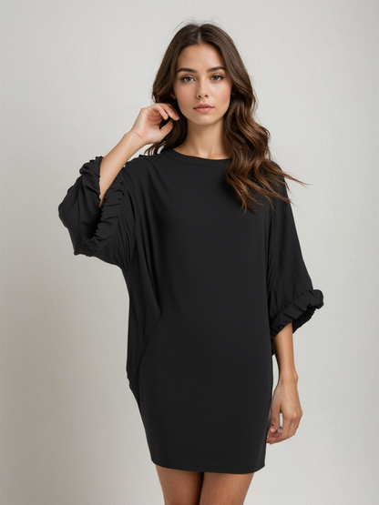 Vestido corto oversize con caída ligera y estilo relajado – NAYLA