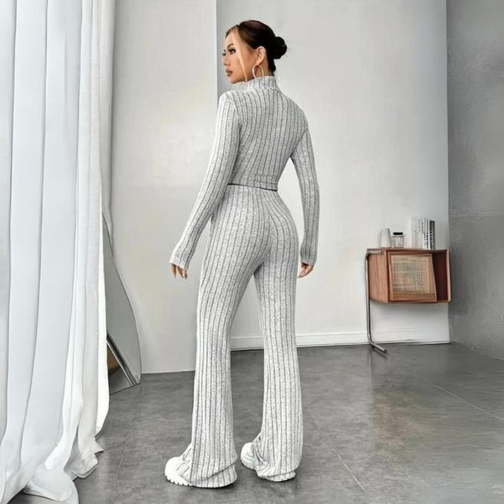 Conjunto de punto acanalado para mujer con top y pantalón – AMELYA