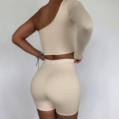 Carlota - Conjunto Deportivo de 2 Piezas Para Outfit Informal Shorts Elásticos y CropTop Primavera Verano Mujer 2024 Beige