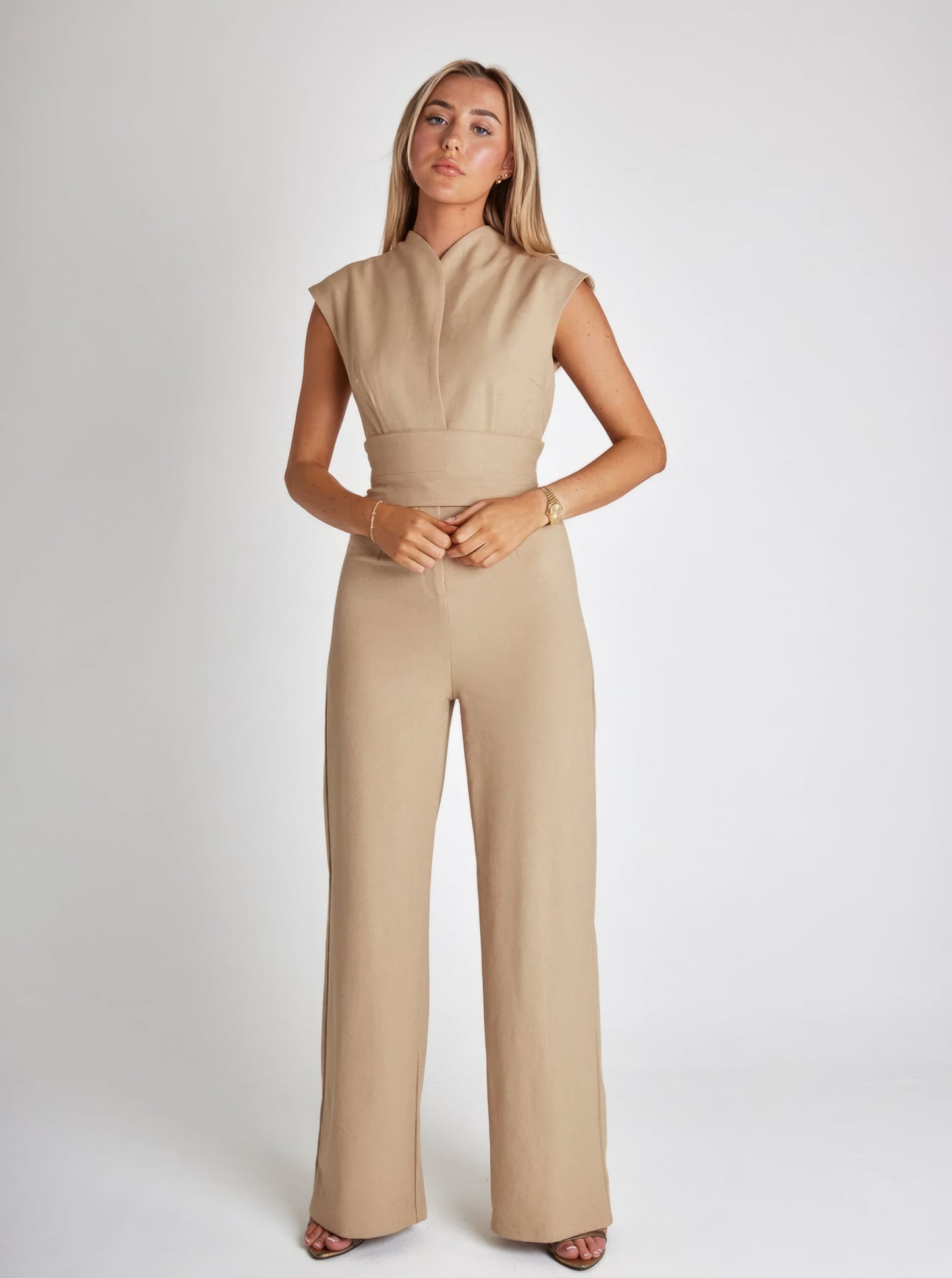 Mono elegante de fiesta para mujer con diseño sofisticado – CELIA