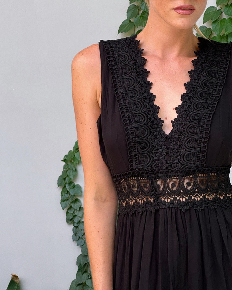 Aurelie – Vestido elegante de encaje con escote en V para mujer