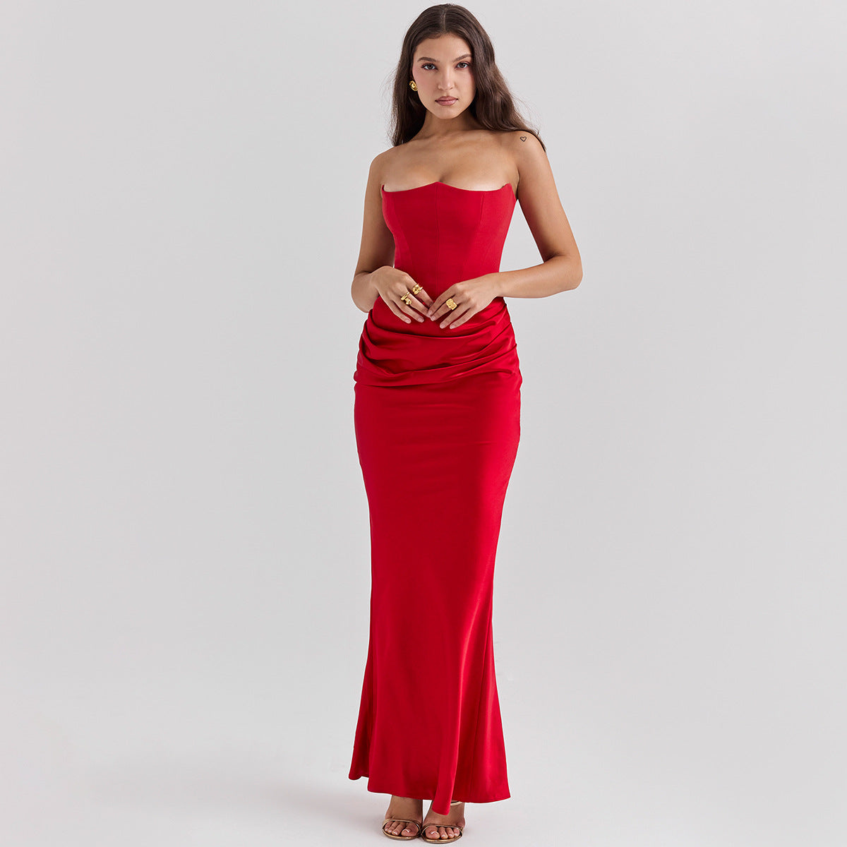 Serenata – Vestido maxi bodycon sin tirantes con fruncido para mujer