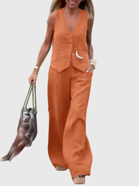 Amara – Conjunto elegante de dos piezas con pantalón fluido y chaleco estructurado para mujer
