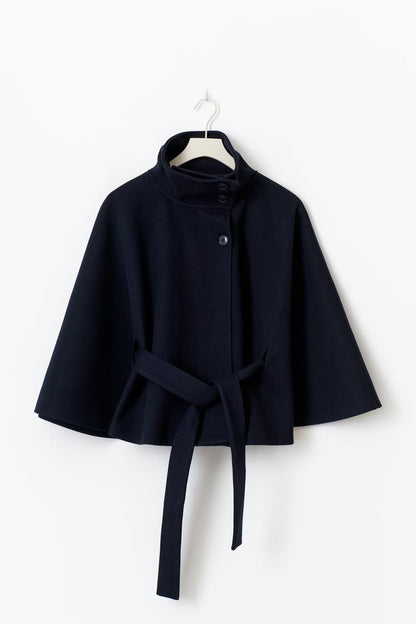 Abrigo elegante oversize para mujer con cinturón – SÉVANA