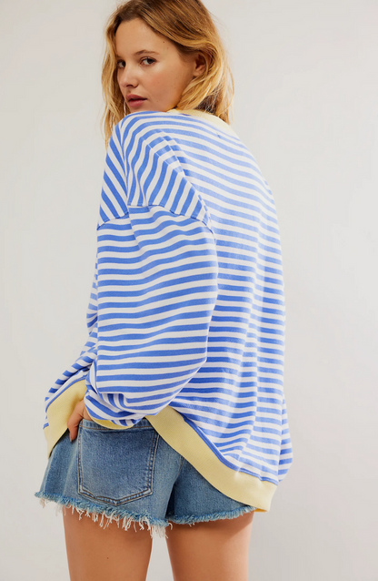 MANDIE - Suéter oversize de rayas vibrantes con acentos para mujeres