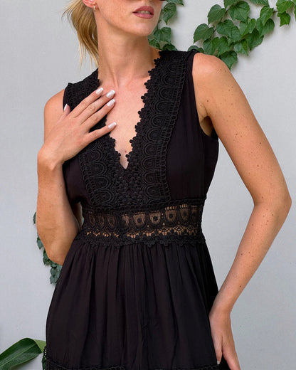 Aurelie – Vestido elegante de encaje con escote en V para mujer