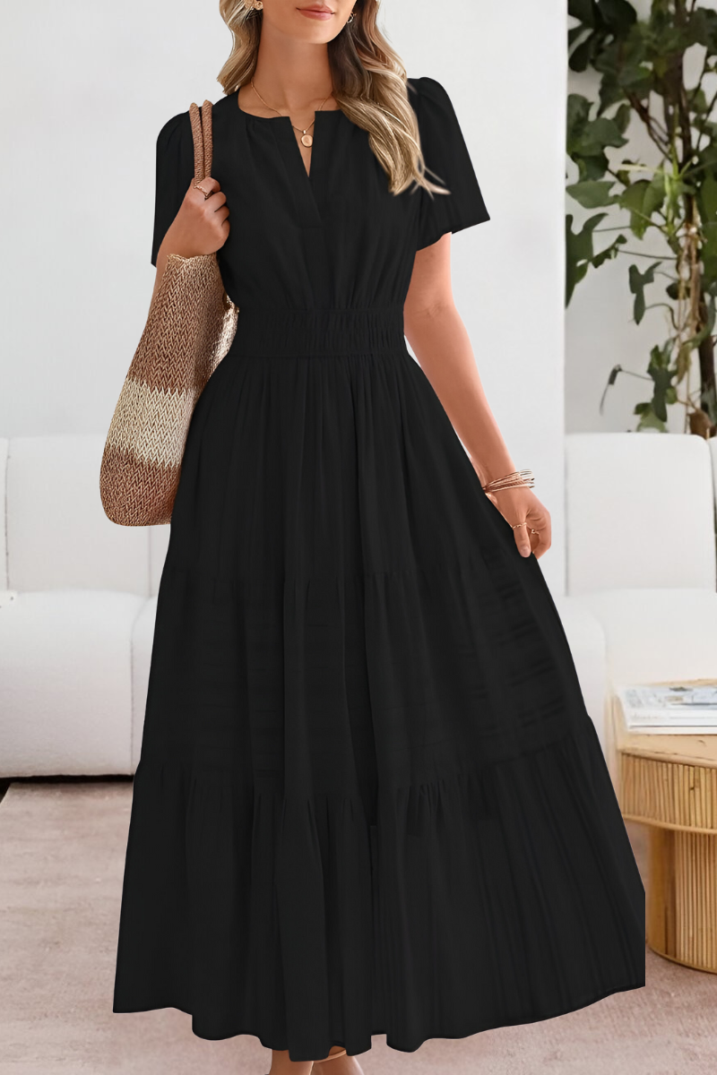 Eliana – Vestido elegante con estructura plisada refinada para mujer