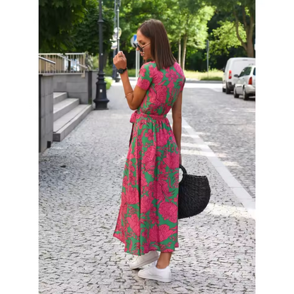 Vestido cruzado elegante con silueta fluida y estampado – VALERÍA
