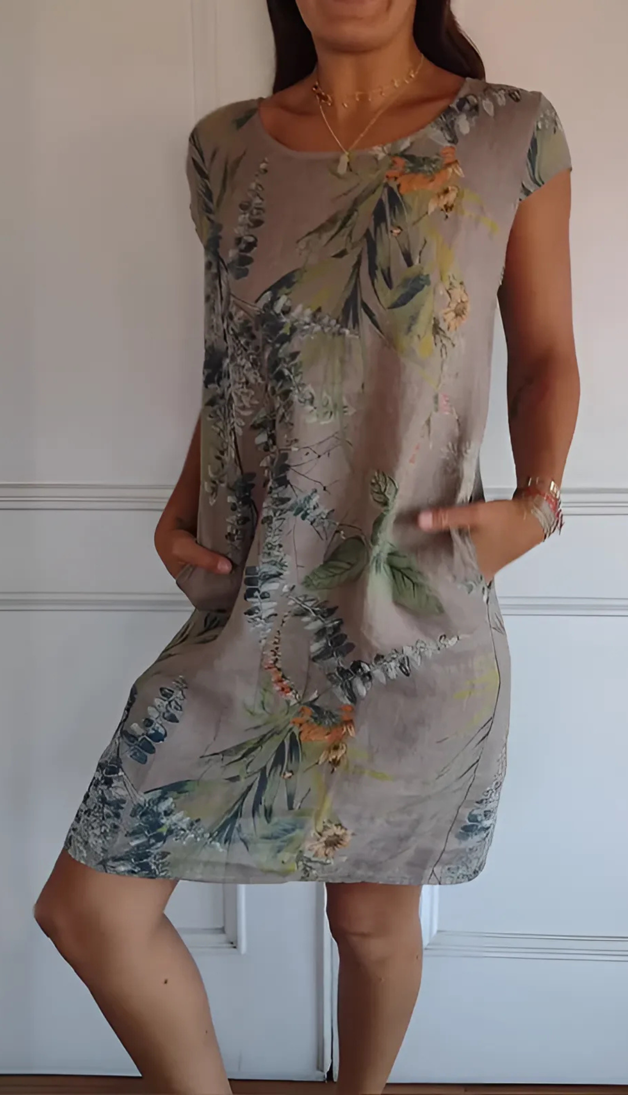 Vestido cómodo de corte recto con escote redondo – ANNERIS