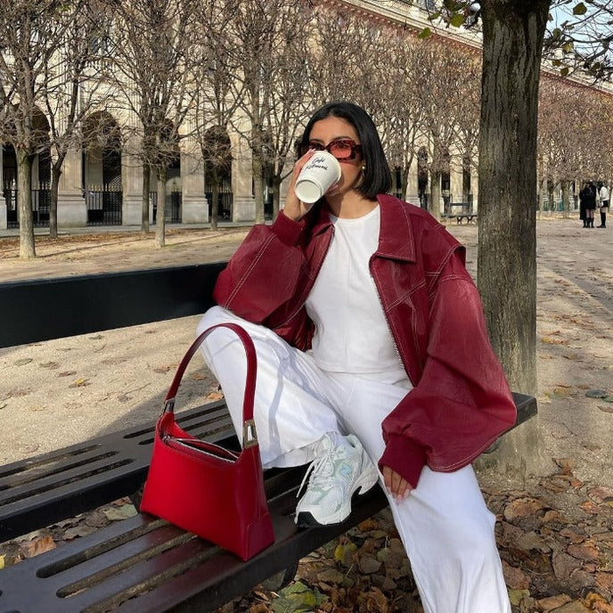 AGNERA – Chaqueta bomber oversize de efecto cuero para mujer con costuras en contraste