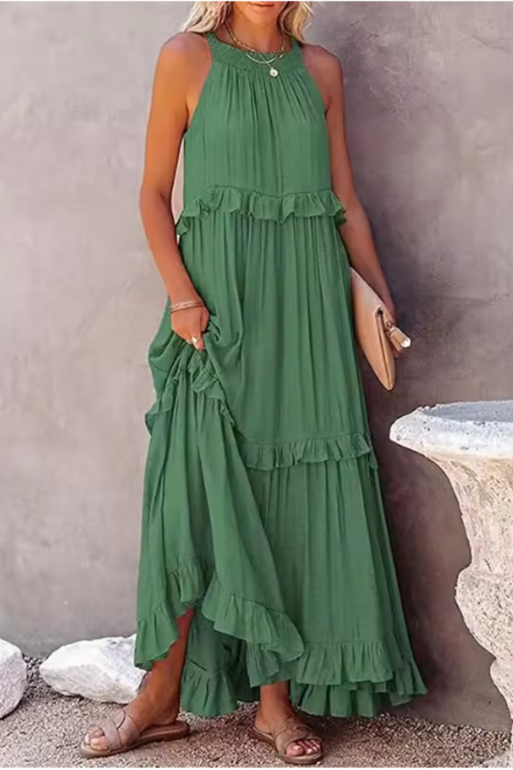 LUMIÈRE – Vestido maxi de invitada sin mangas con volante veraniego