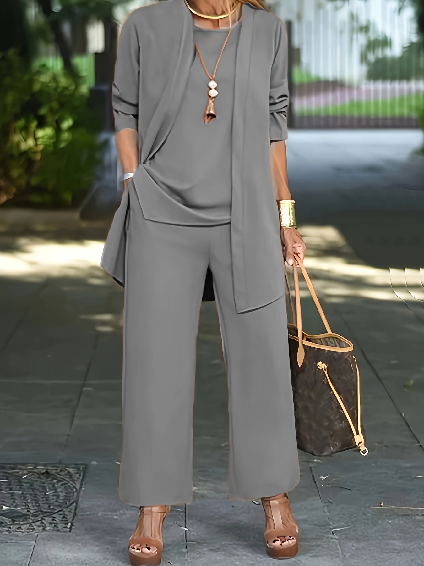 Conjunto elegante de tres piezas para mujer – VIANELLA
