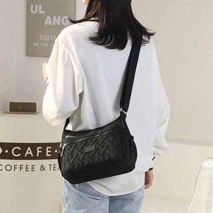 Bolso de hombro clásico y elegante con acabado lujoso – LUVINA