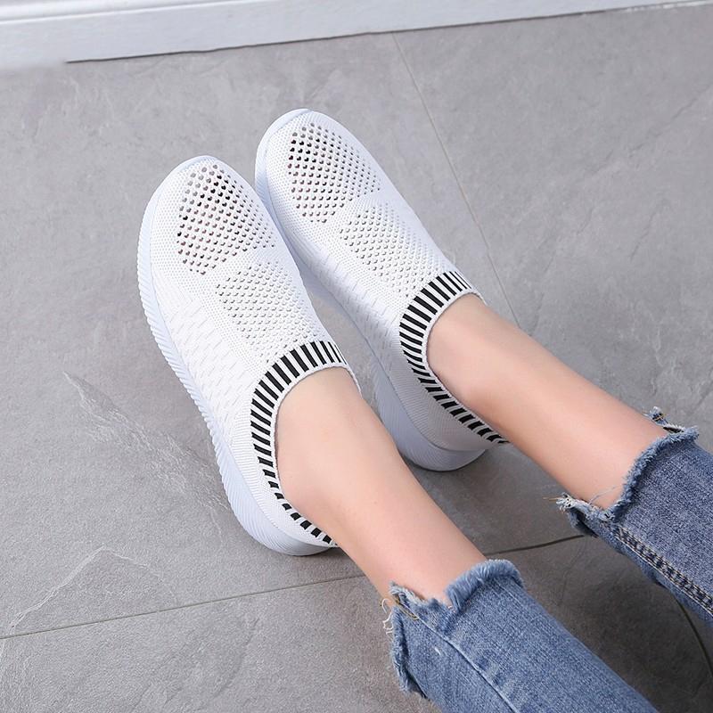 Zapatillas de mujer transpirables con diseño deportivo – NORAH
