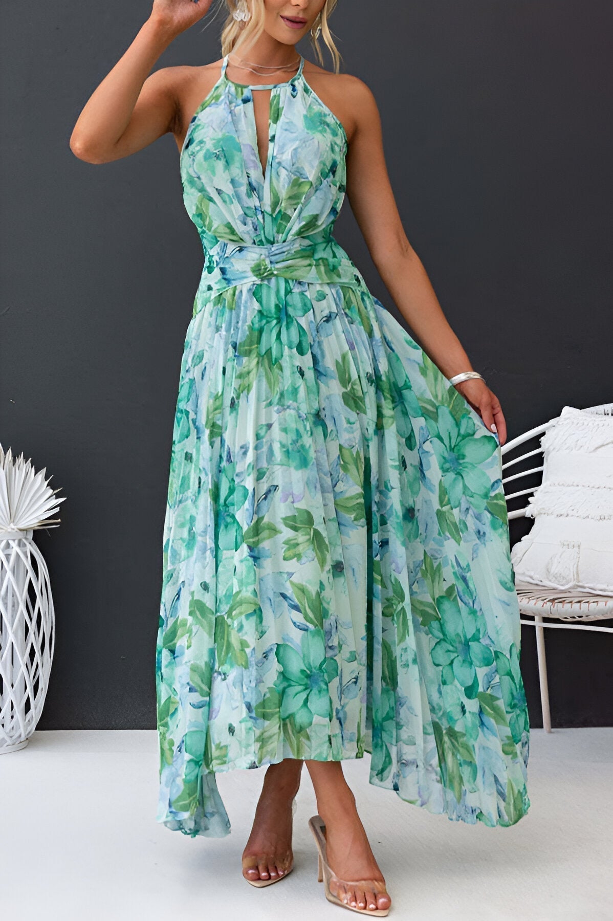 Florencia – Vestido maxi con pliegues y estampado floral para mujer