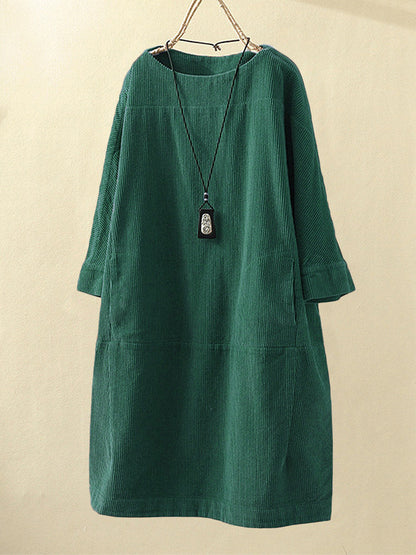 Vestido midi elegante de Tencel con corte favorecedor – VIENNA