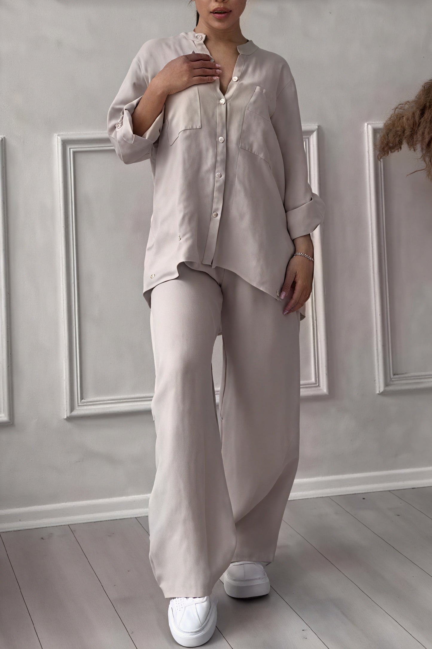 Ava – Conjunto casual de dos piezas con camisa de botones y pantalones de pierna ancha para mujer