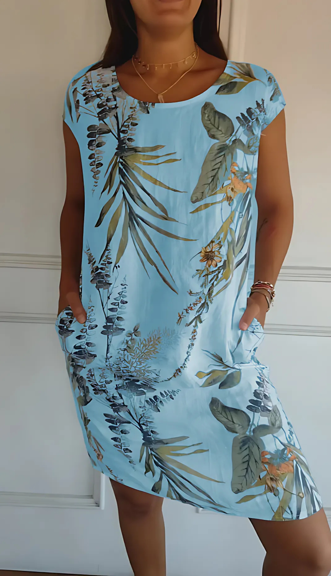 Vestido cómodo de corte recto con escote redondo – ANNERIS