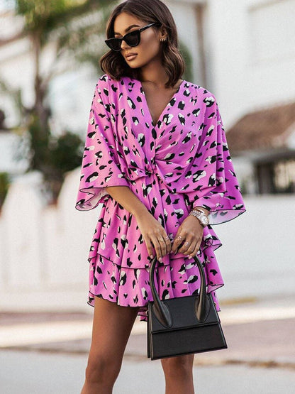 Camila – Vestido mini con estampado floral, escote en V y mangas largas para mujer