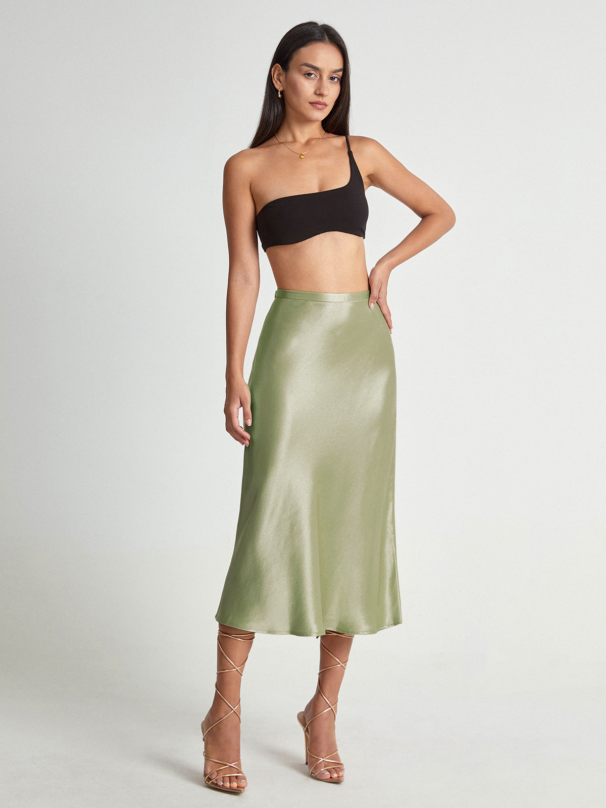 Falda midi de satén elegante y suave para mujer ideal para ocasiones formales – ADELISE