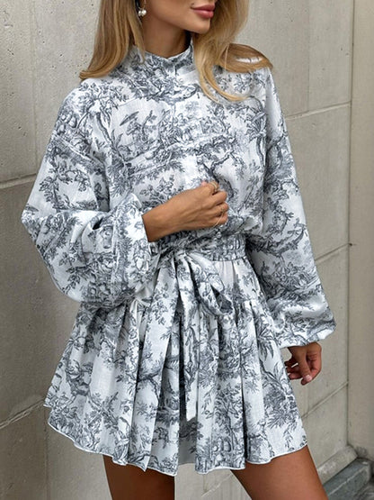 Artemisa – Vestido corto de línea A con estampado artístico y lazo para mujer