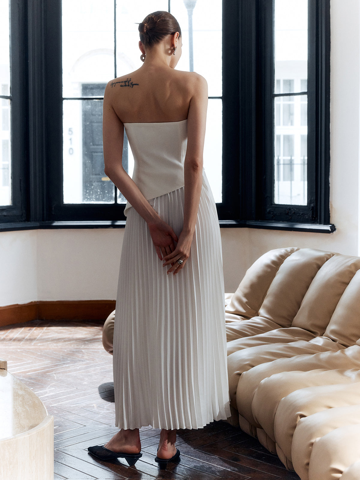Celestia – Vestido largo sin tirantes plisado con abertura lateral para mujer