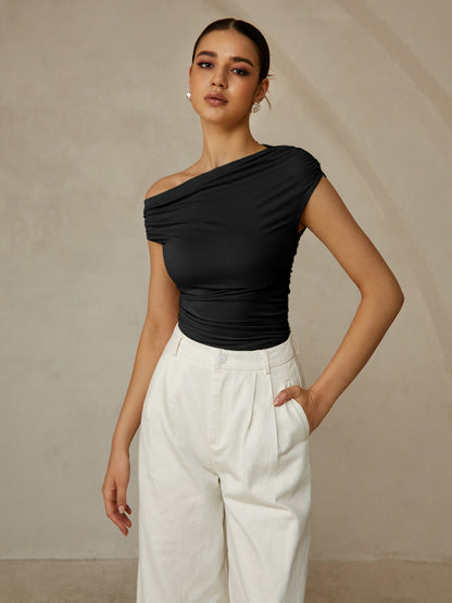 Aria – Camiseta sin mangas con cuello asimétrico para mujer