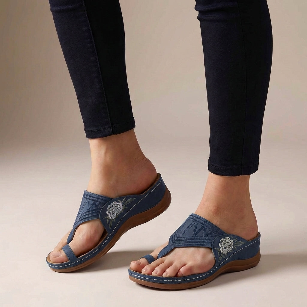 FLORA – Sandalias ortopédicas con cuña y bordado floral para mujer