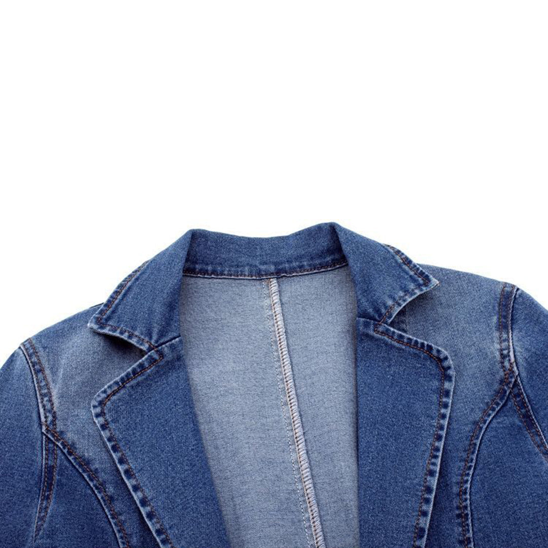Blazer entallada de estilo moderno para mujer – LUMÉRA