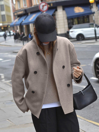 Chaqueta corta de mujer con doble botonadura – MAELIA