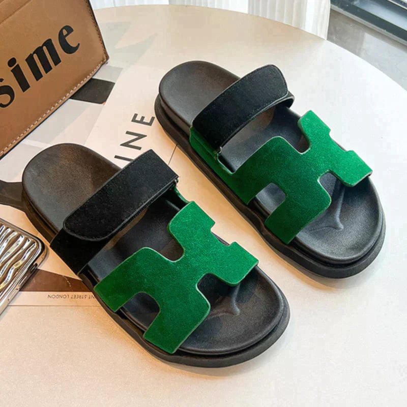 Sandalias Gladiadoras Elegantes con Cierre de Velcro Ajustable para Damas – HIRA