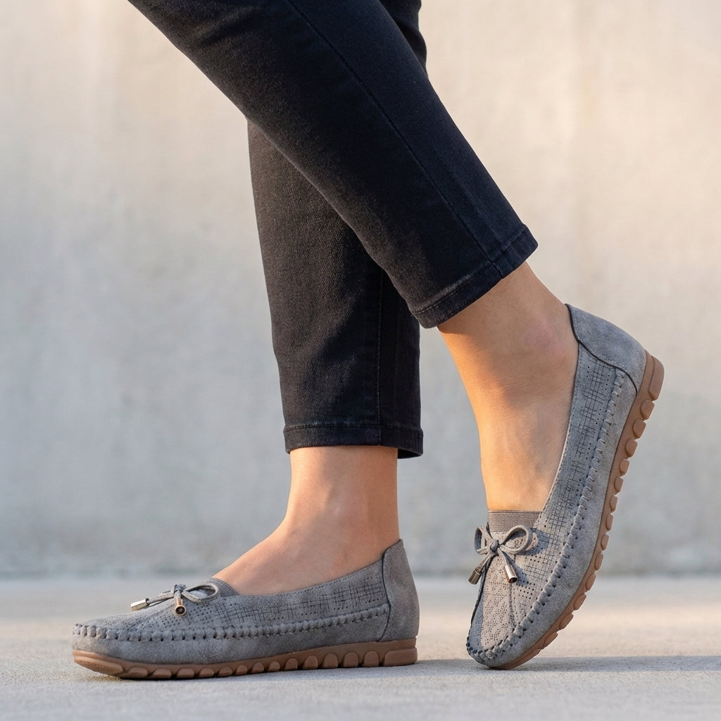 BELÉN – Mocasines ortopédicos con lazo y perforaciones para mujer