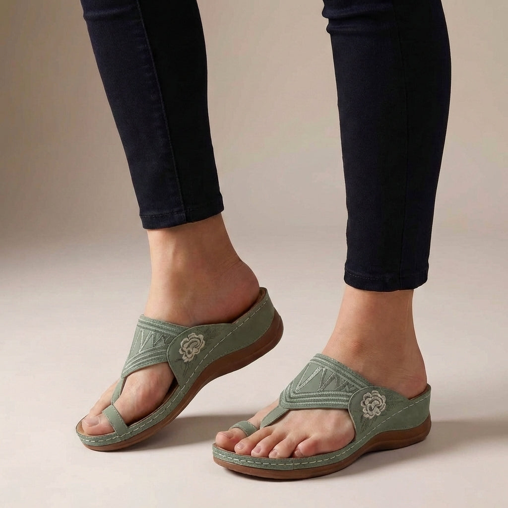 FLORA – Sandalias ortopédicas con cuña y bordado floral para mujer