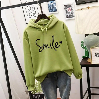 Sudadera con capucha y estampado moderno para mujer – JESSIKA