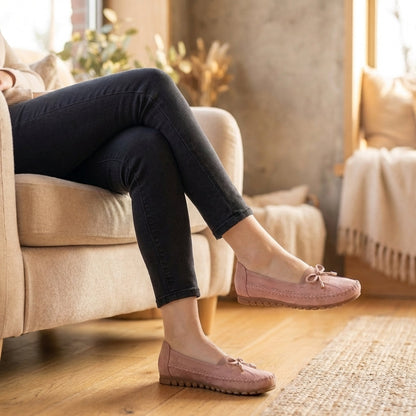 BELÉN – Mocasines ortopédicos con lazo y perforaciones para mujer