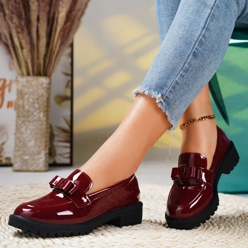 NORA – Mocasines ortopédicos de plataforma y diseño fácil de poner para mujer