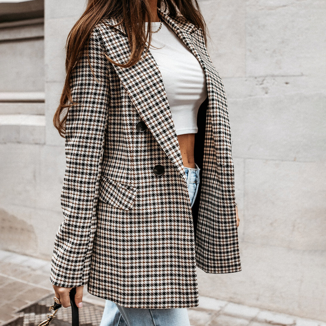 Blazer a cuadros con corte entallado y estilo clásico – LUMÉRA