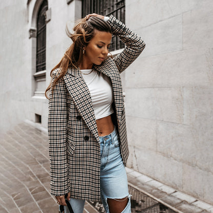 Blazer a cuadros con corte entallado y estilo clásico – LUMÉRA
