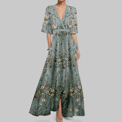 Vestido de noche elegante con detalles florales – FLORINA