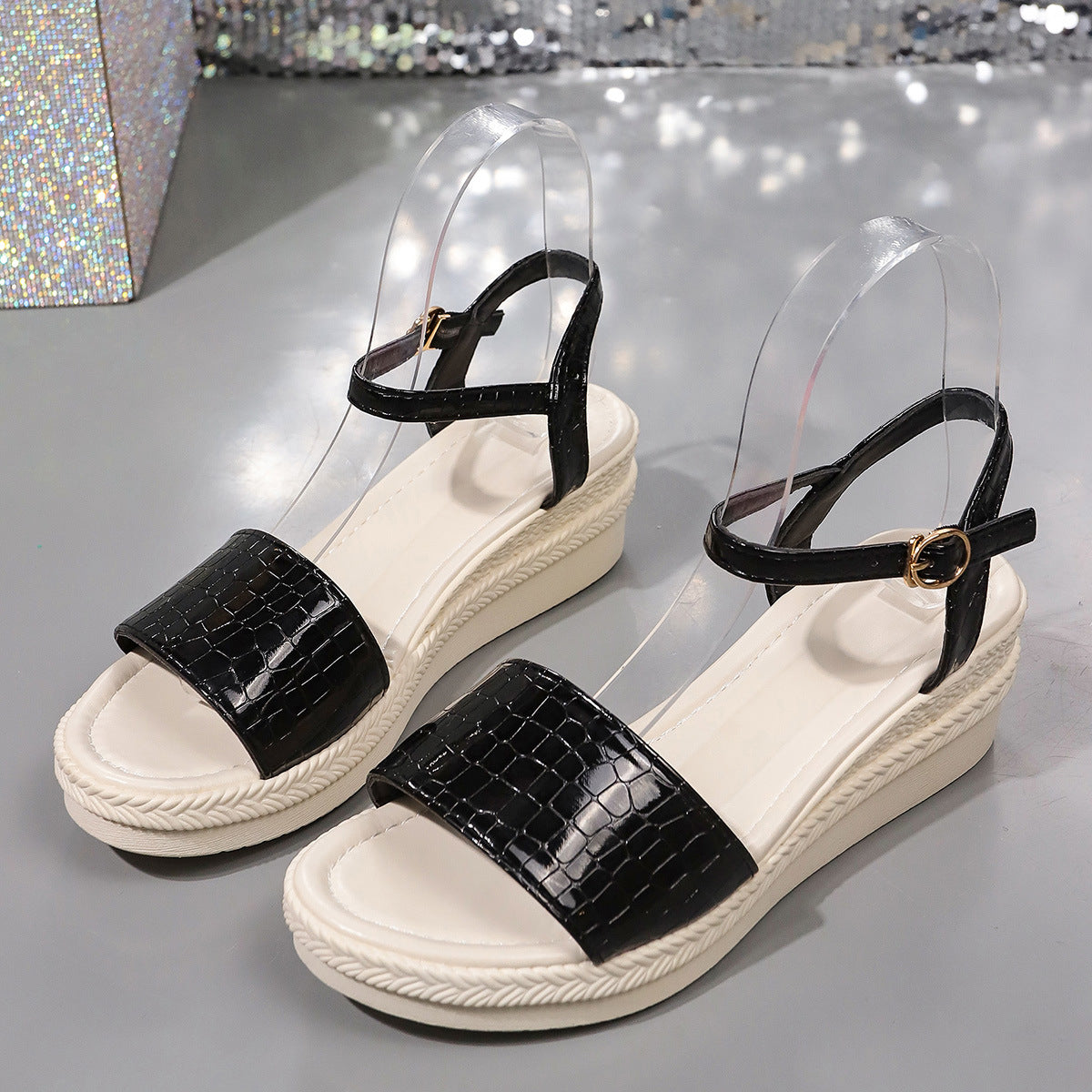 Violeta - Sandalias Doradas Plateadas de Estilo Simple con Suela Cómoda Tipo Cuña Para Mujer 2025