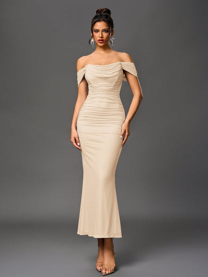 Estela – Vestido largo ajustado con escote de hombros descubiertos para mujer