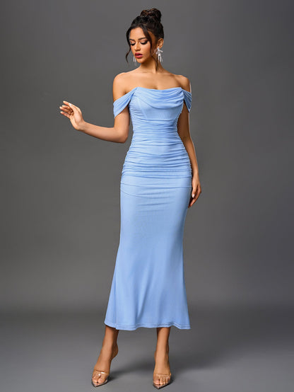 Estela – Vestido largo ajustado con escote de hombros descubiertos para mujer
