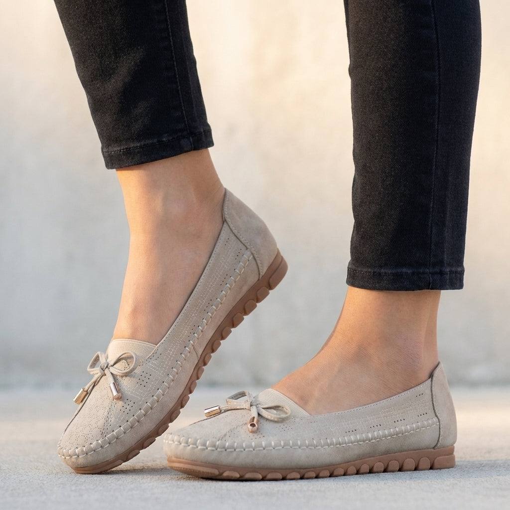 BELÉN – Mocasines ortopédicos con lazo y perforaciones para mujer