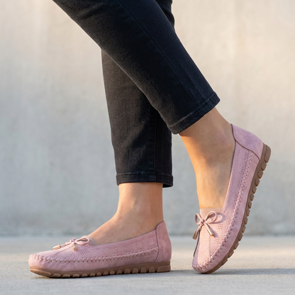 BELÉN – Mocasines ortopédicos con lazo y perforaciones para mujer