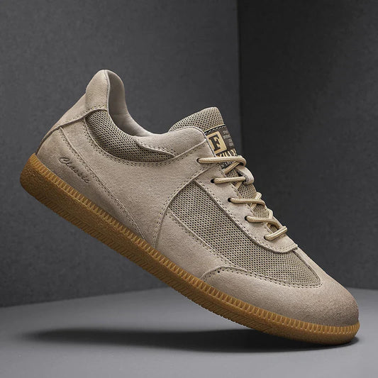 CALVINOX – Zapatillas de hombre en ante y malla con diseño deportivo urbano