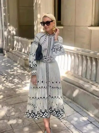 Virezza – Vestido midi floral con mangas largas en corte A para mujer